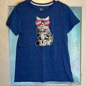 Way to Celebrate Patriotic Blue T-shirt kitten wearing sunglasses size M 8/10